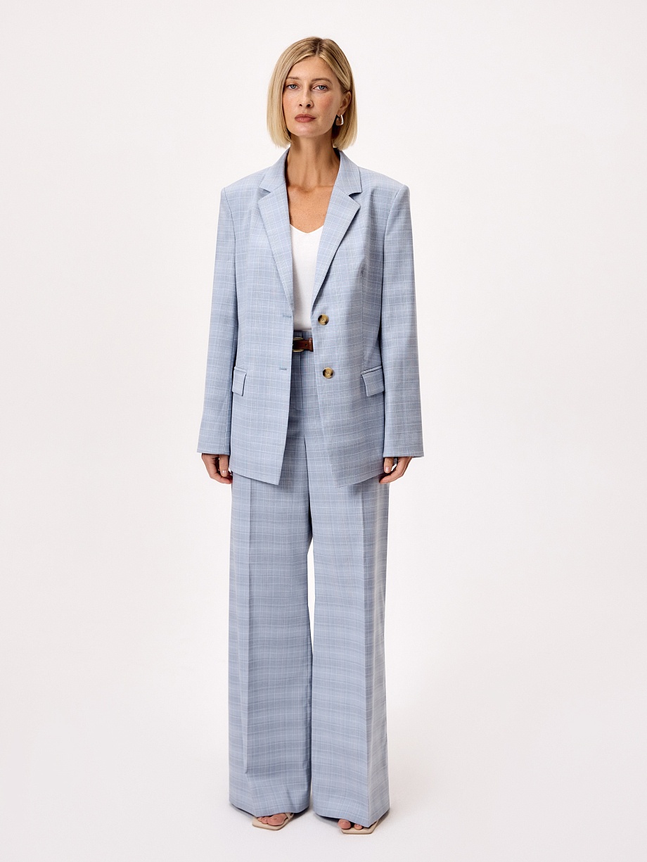 Удлиненный жакет в мужском стиле 