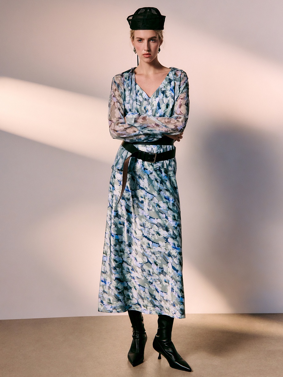 Юбка из атласа