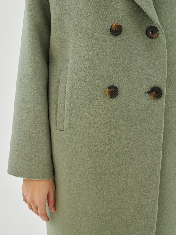 Шерстяное демисезонное пальто с мембраной