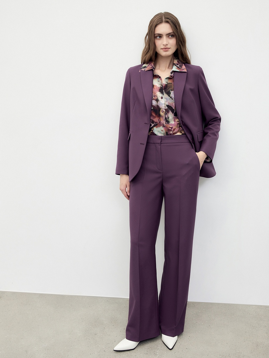 Прямой однобортный удлиненный жакет 