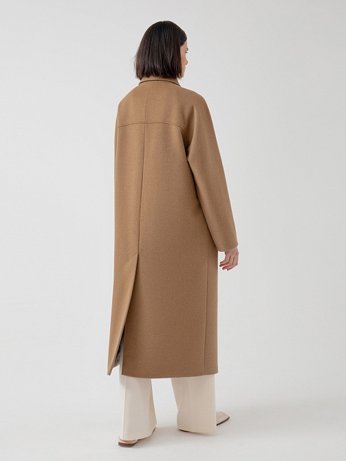 Шерстяное демисезонное пальто с мембраной