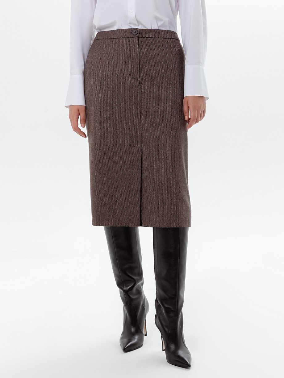 Классическая юбка миди полуприлегающего силуэта