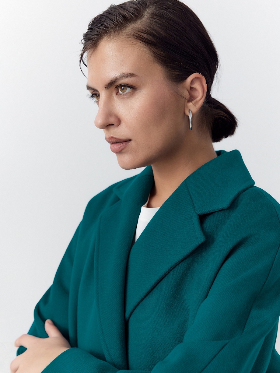 Укороченное пальто из шерсти с мембраной