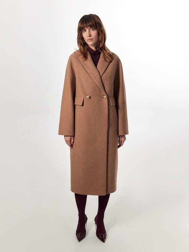 Шерстяное пальто с мембраной и утеплённой спинкой