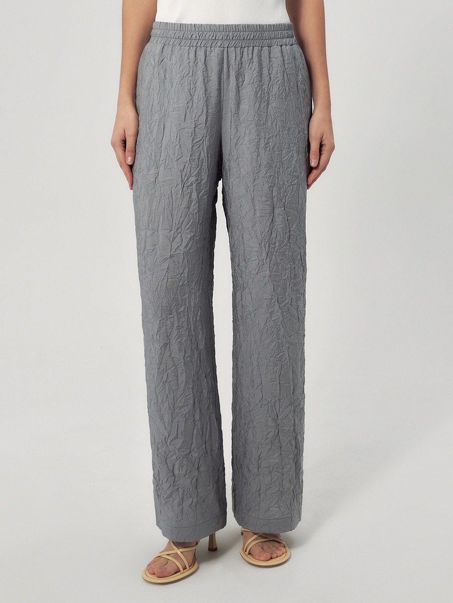 Летние брюки из жатой вискозы