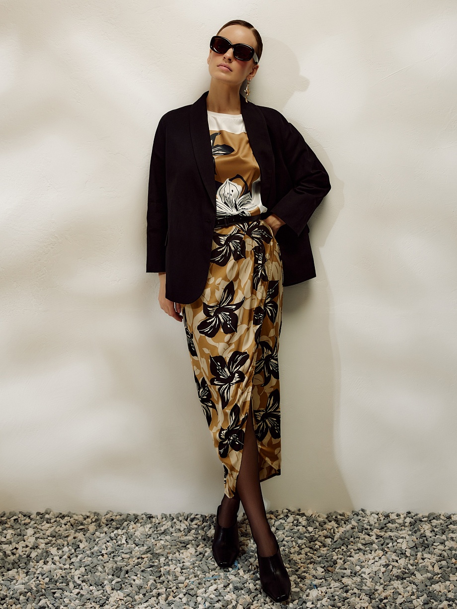 Летняя юбка из вискозы с цветочным принтом