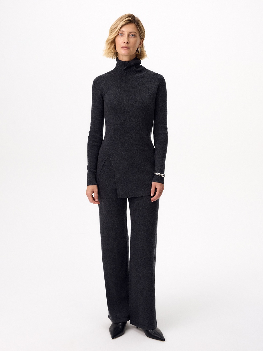 Костюм из шерсти и кашемира