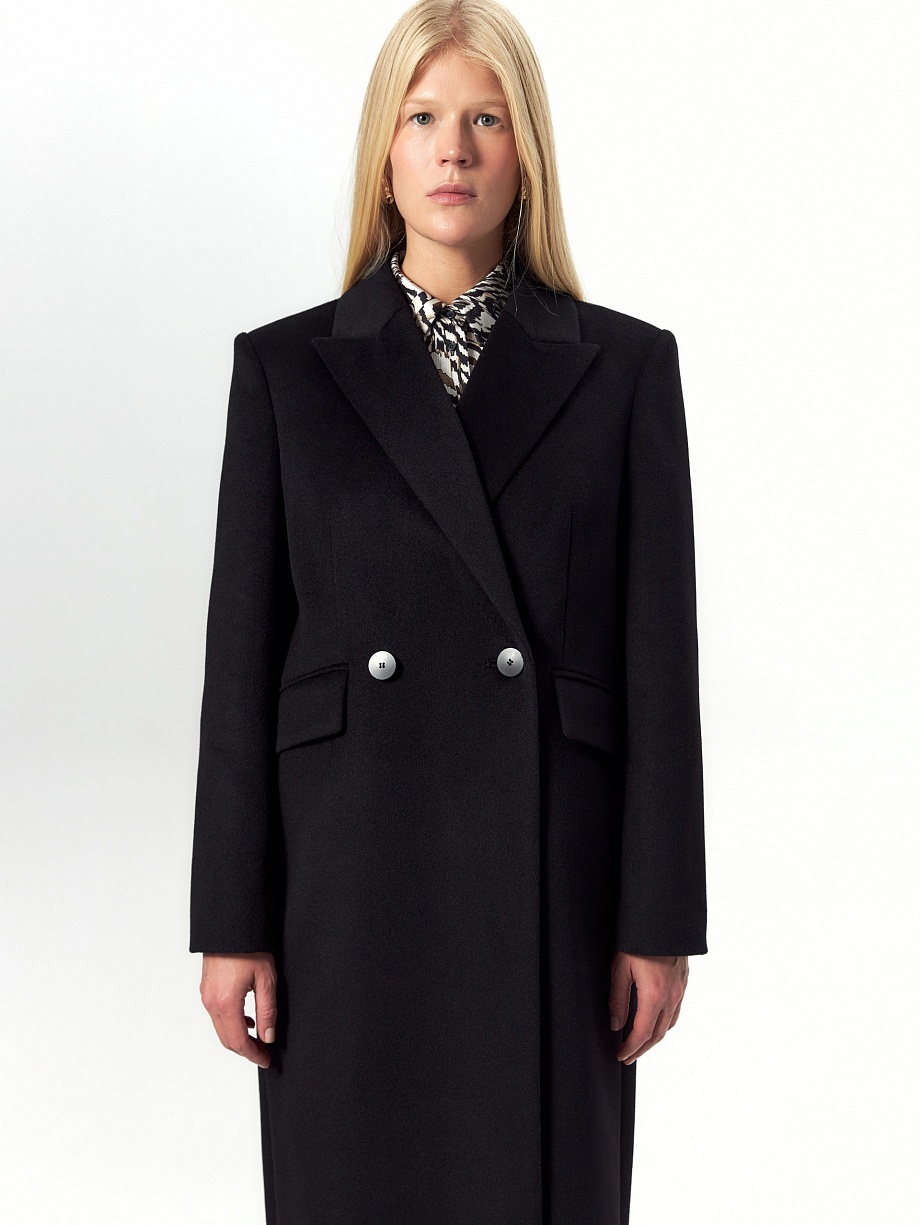 Пальто из шерсти с мембраной и утеплённой спинкой