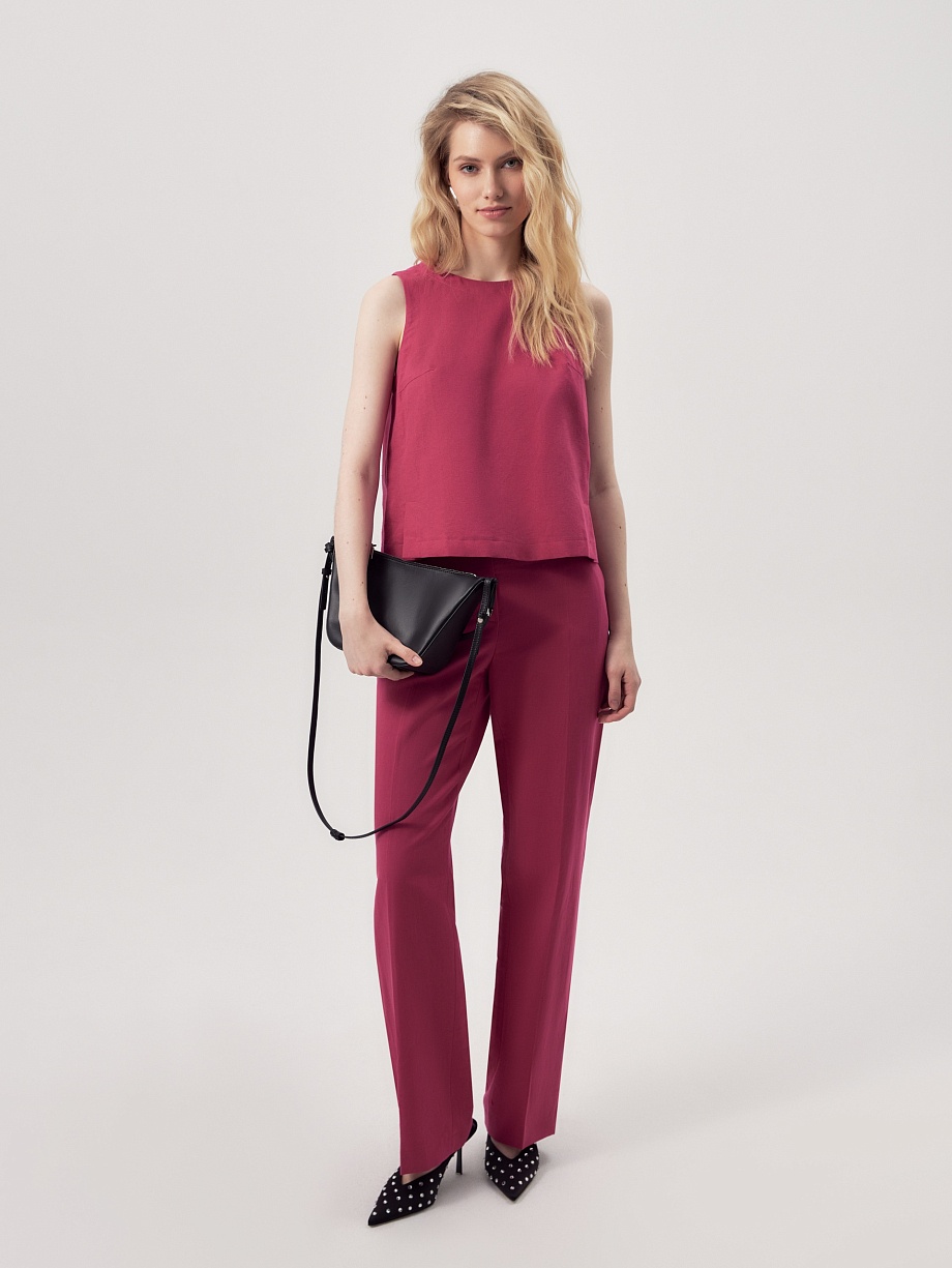 Яркая блуза из льна и хлопка без рукавов