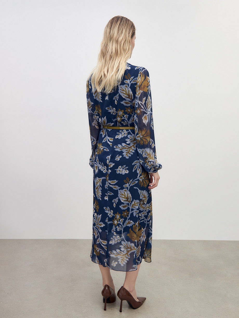 Свободное шифоновое платье с растительным принтом
