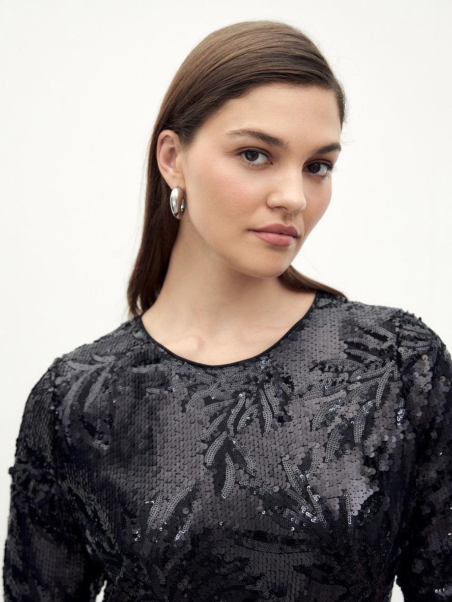 Вечернее платье миди из пайеток