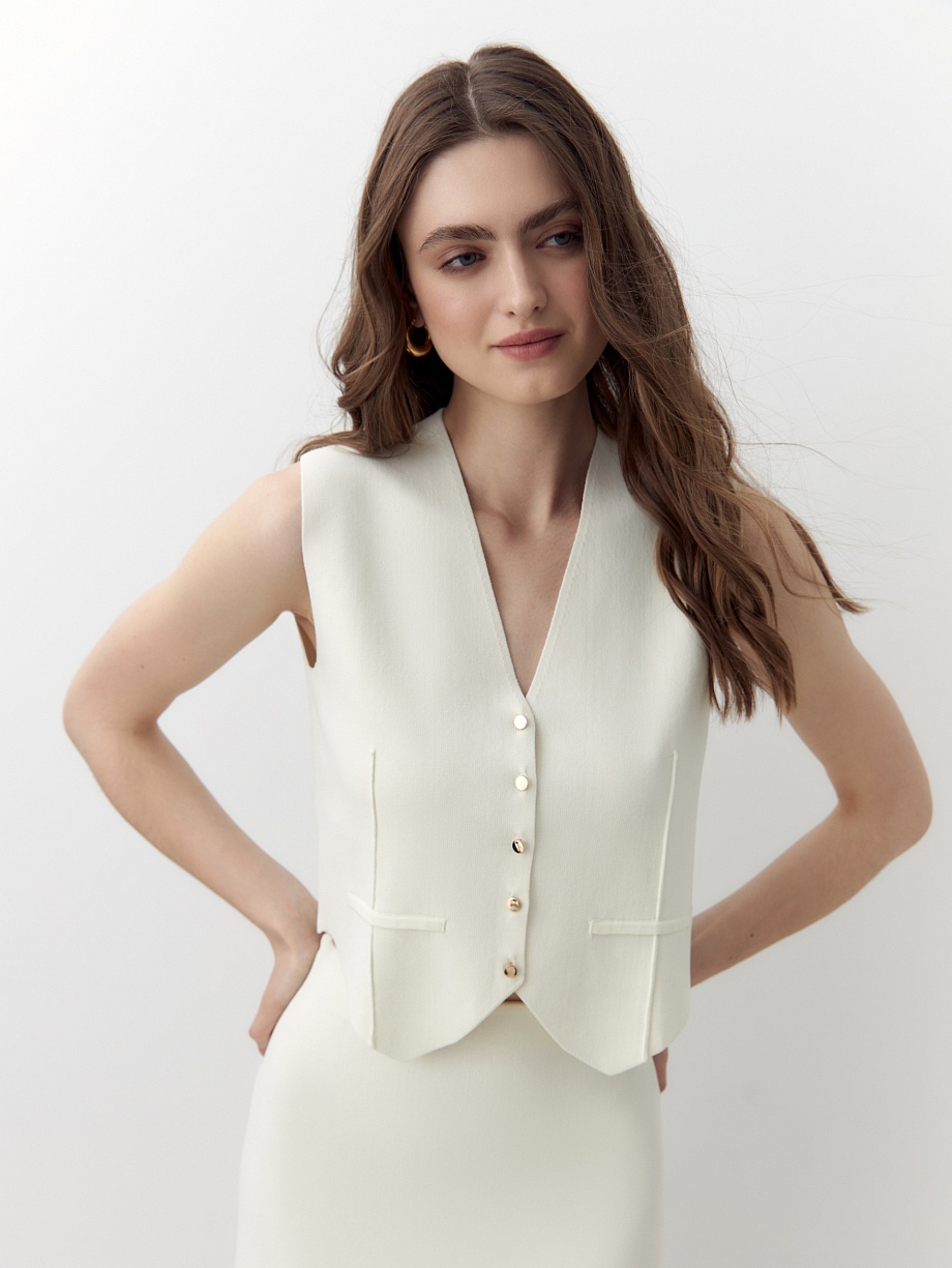 Вязаный жилет из смесовой вискозы