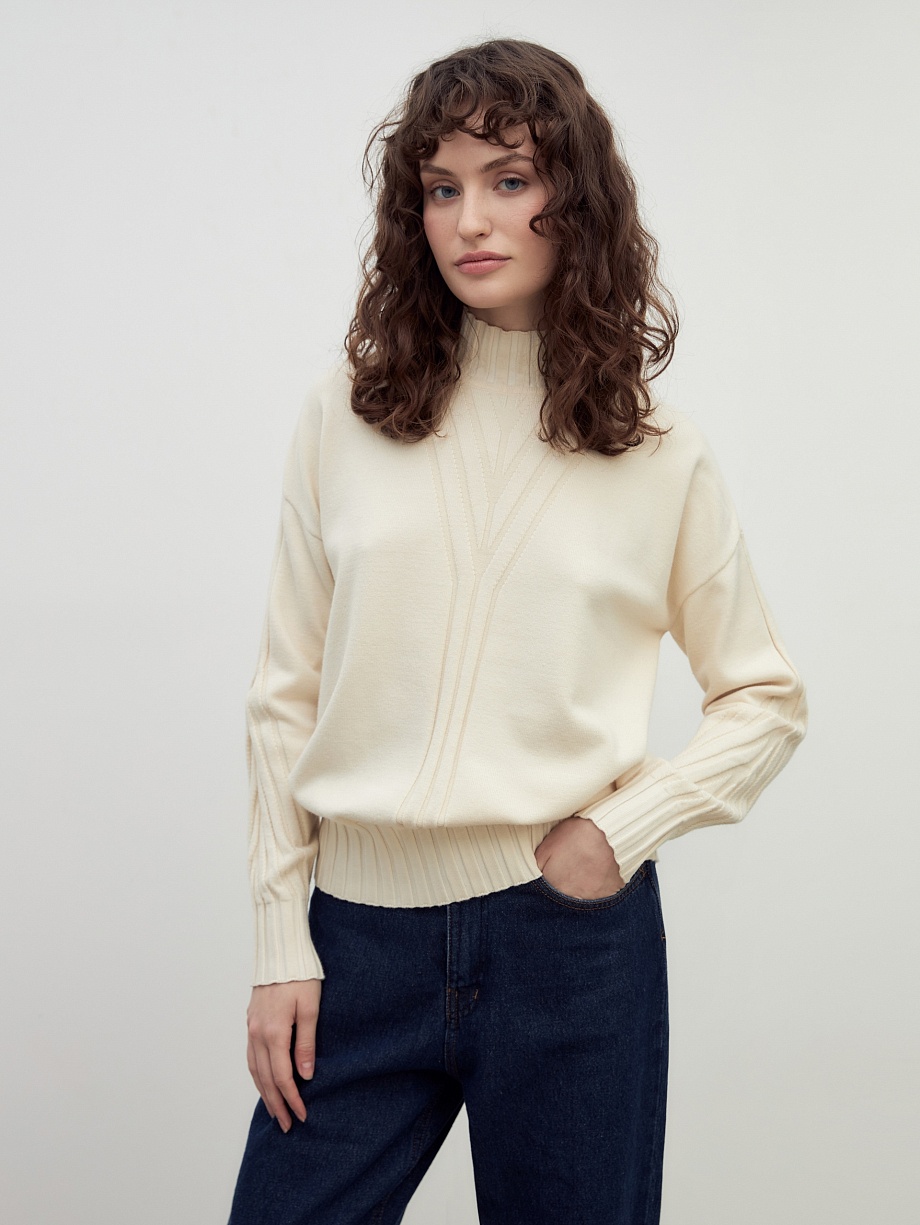 Свитер из вискозы и овечьей шерсти