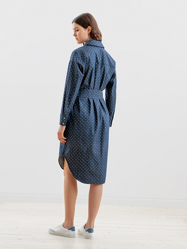 Платье-рубашка из джинсовой ткани