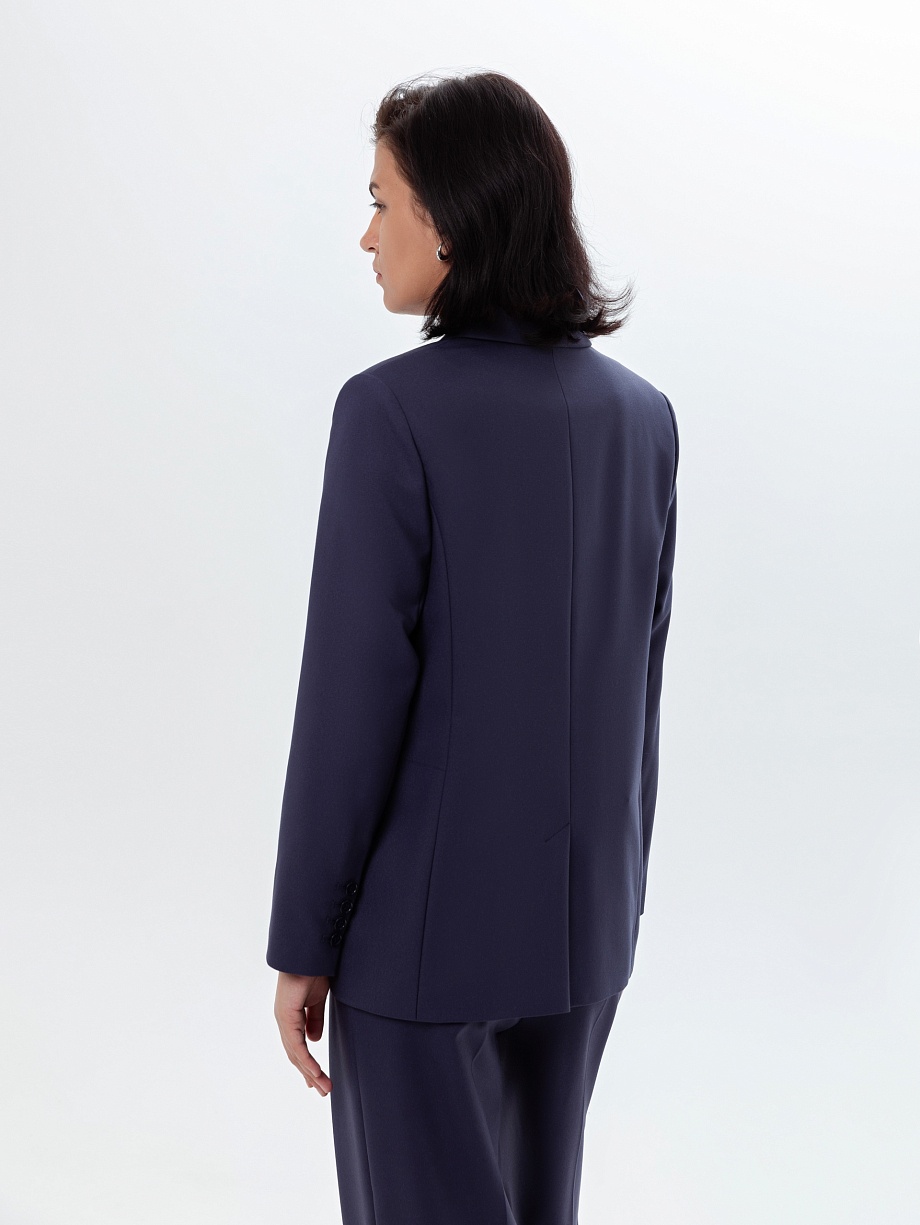 Классический удлиненный двубортный жакет