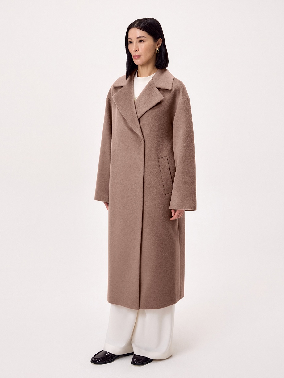 Пальто из премиальной шерсти с мембраной и съёмным капюшоном