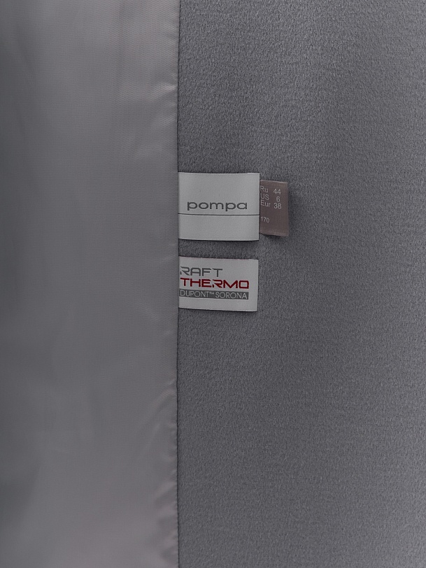 Шерстяное пальто с мембраной, утеплённой спинкой и съёмным капюшоном