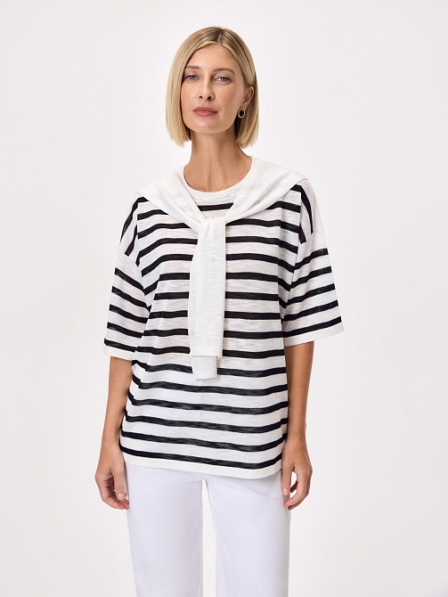 Джемпер из вискозы с воротником гюйс