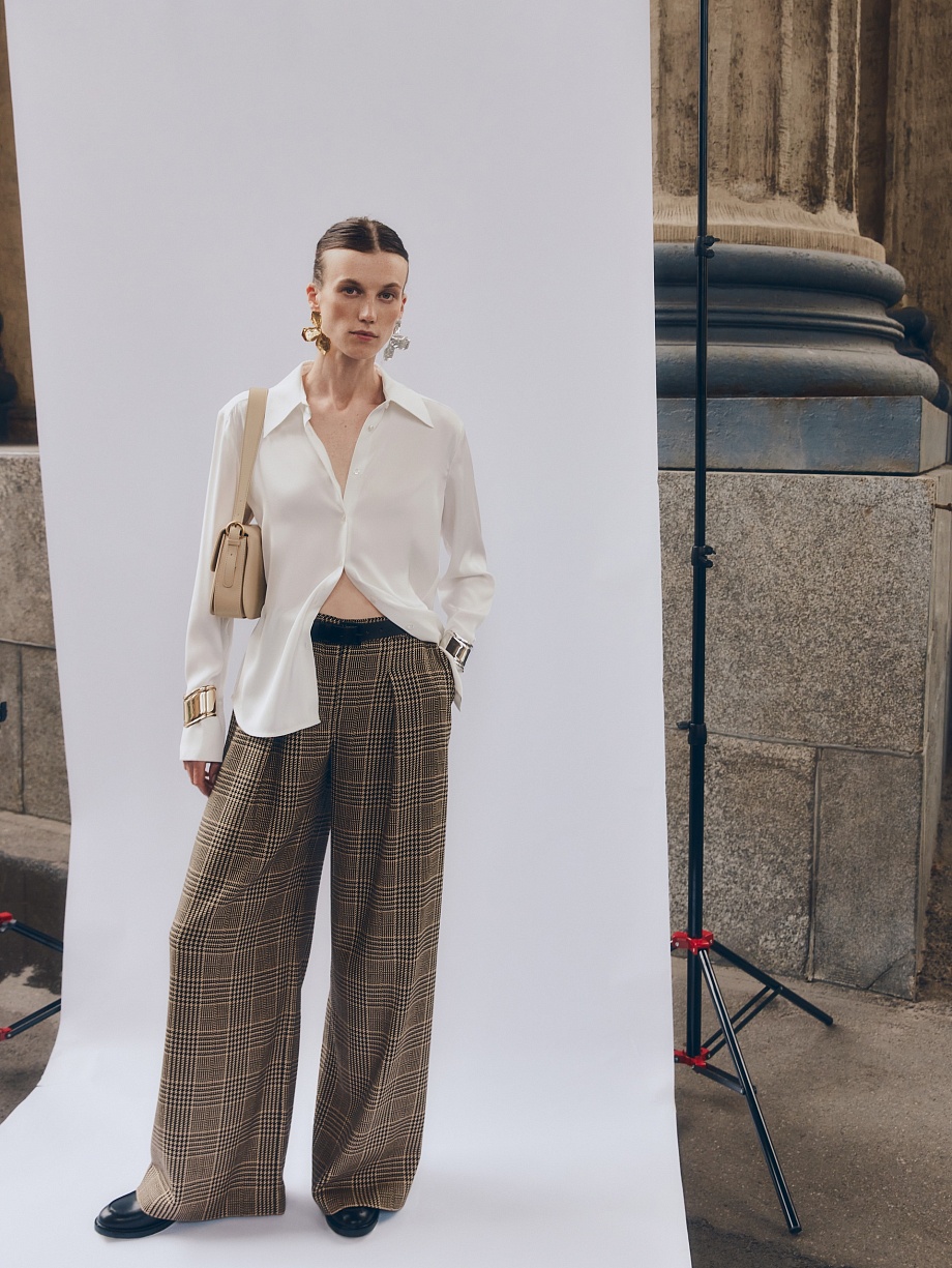 Прямые широкие брюки со складками из костюмной ткани в клетку