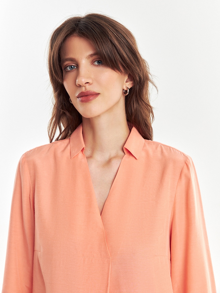 Свободная блузка без пуговиц