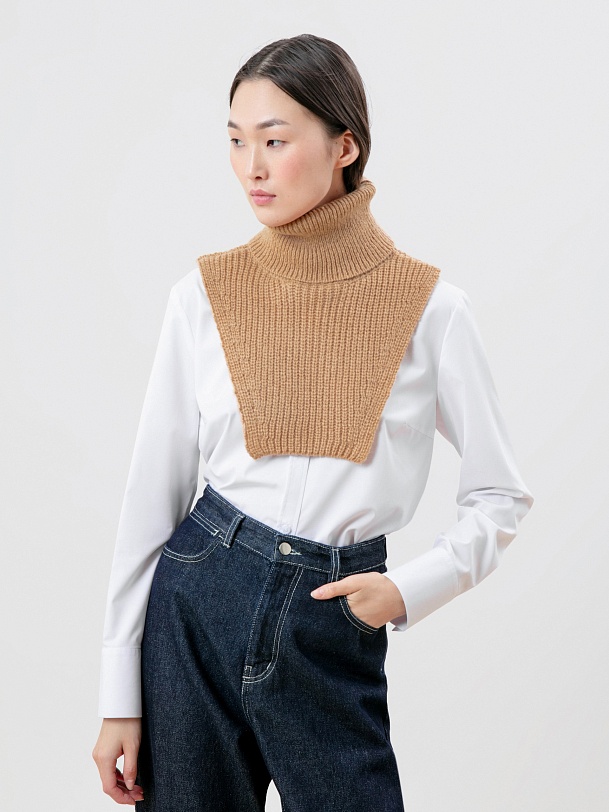 Манишка цвета карамель