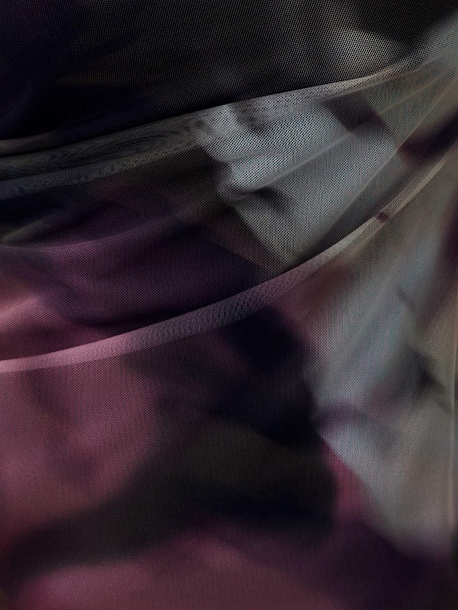 Вечернее платье без рукавов