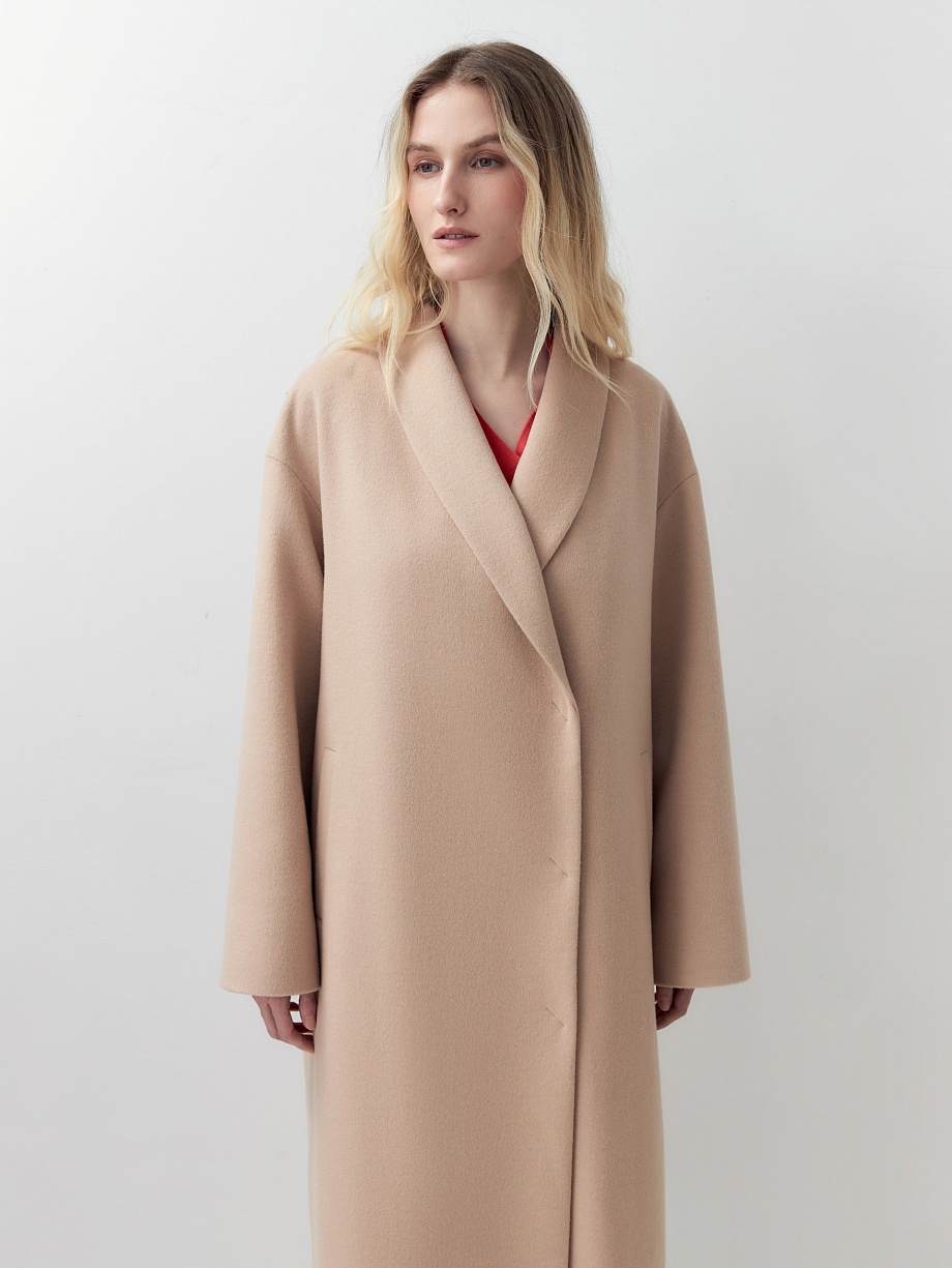 Демисезонное пальто из шерсти с мембраной