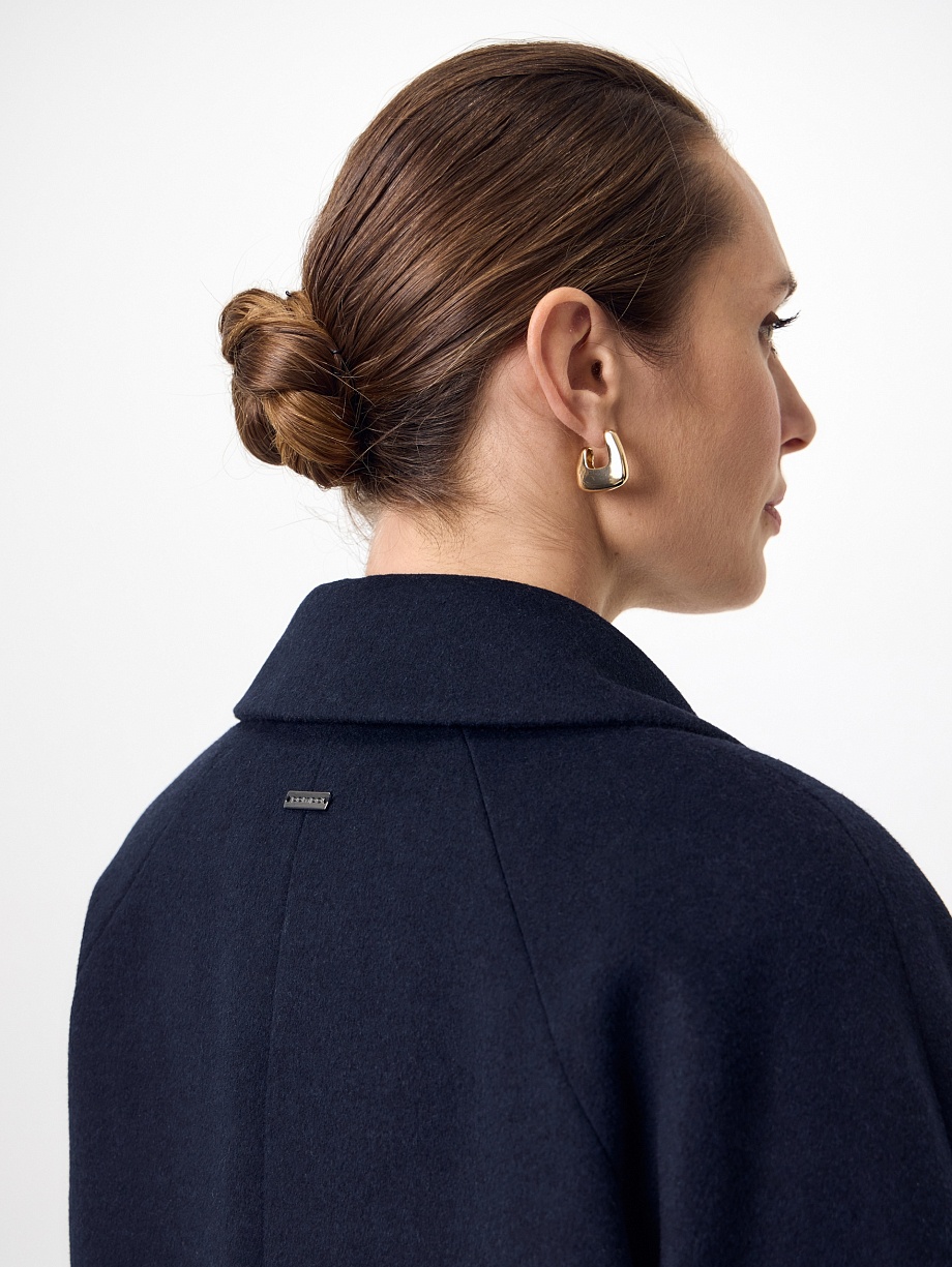 Пальто из шерсти с мембраной, утеплённой спинкой и съёмным капюшоном