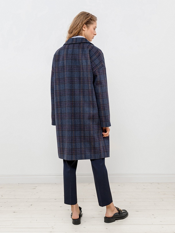 Двубортное шерстяное пальто в клетку с мембраной