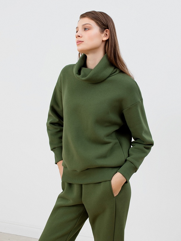 Толстовка из футера с воротником-стойкой
