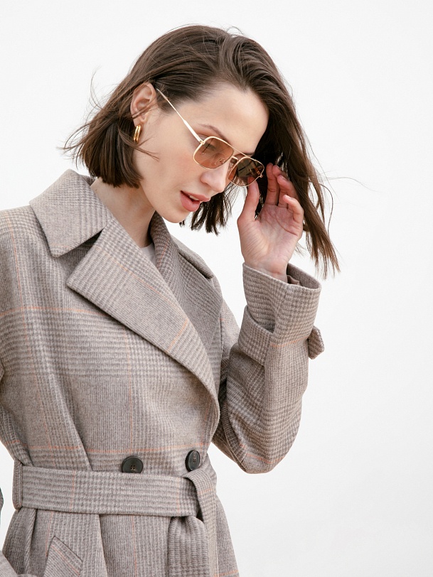 Шерстяное пальто демисезонное приталенное с мембраной