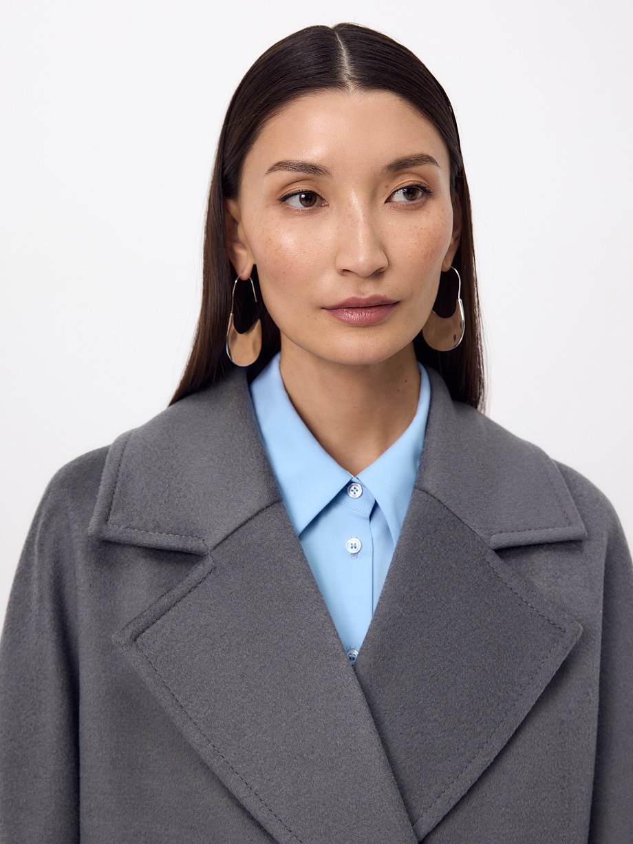 Пальто из шерсти с мембраной, утеплённой спинкой и съёмным капюшоном