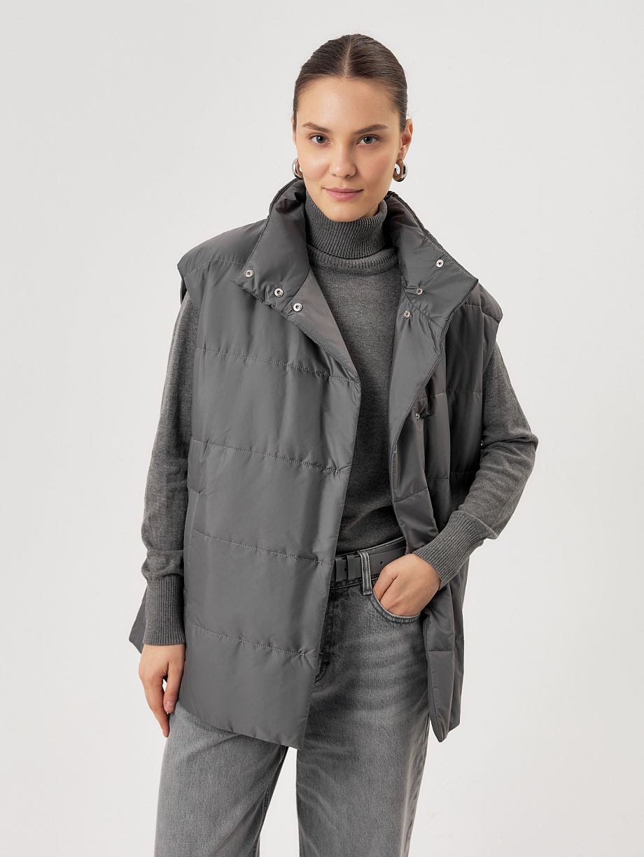 Стеганый жилет из плащевой ткани