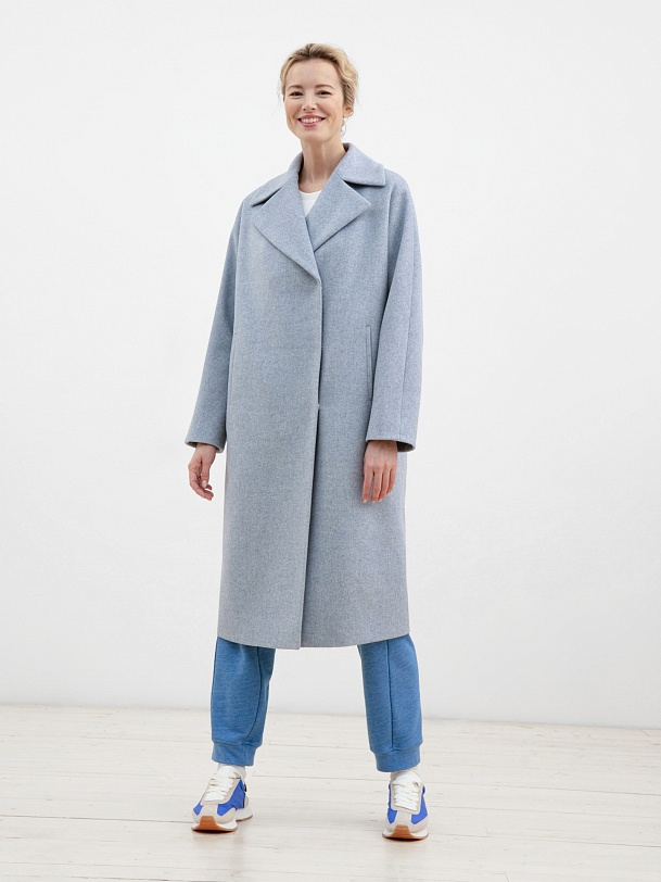 Шерстяное демисезонное пальто с мембраной