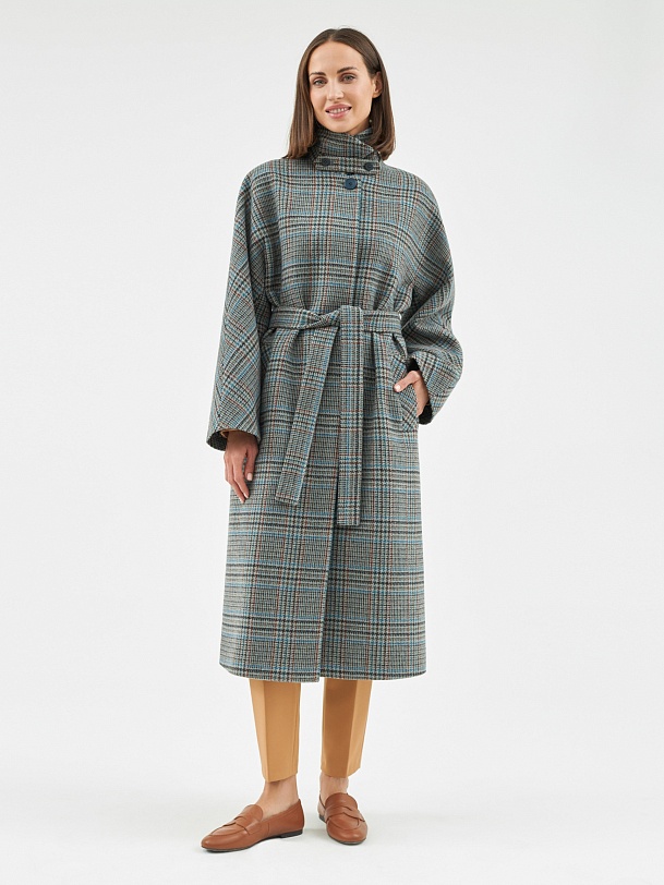 Шерстяное пальто с мембраной и утеплённой спинкой