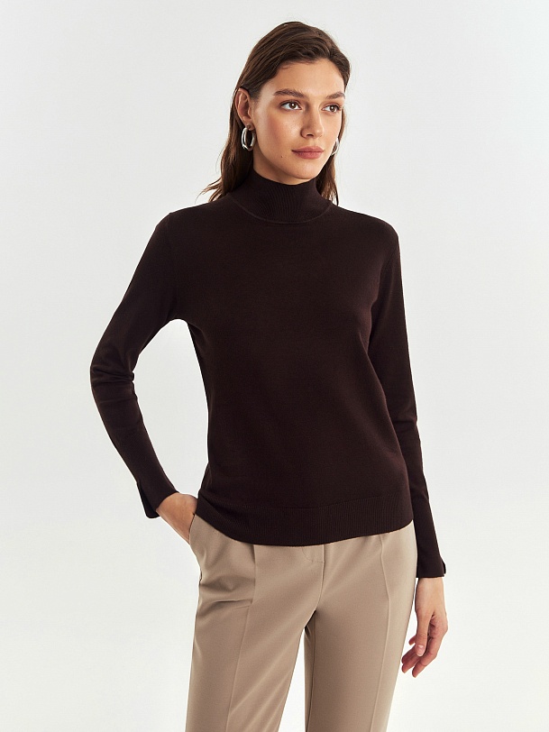 Водолазка из вискозной пряжи