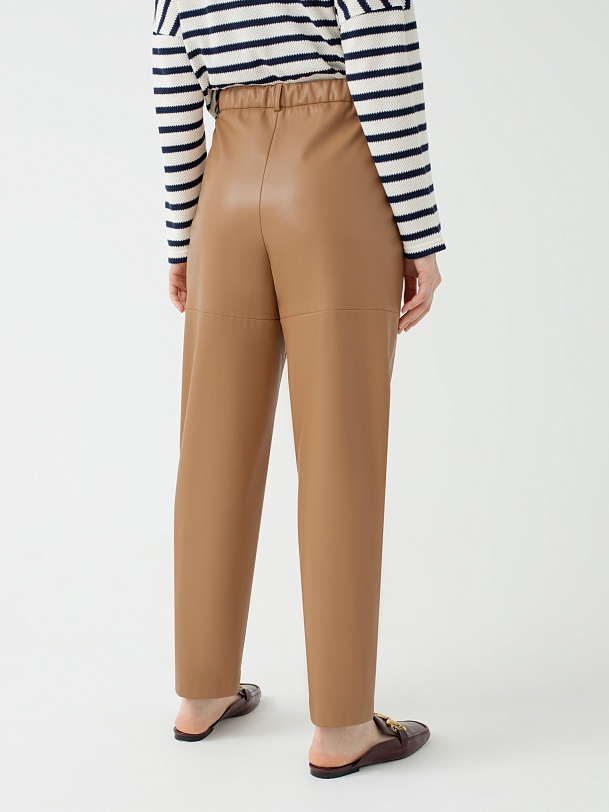 Брюки-бананы из экокожи