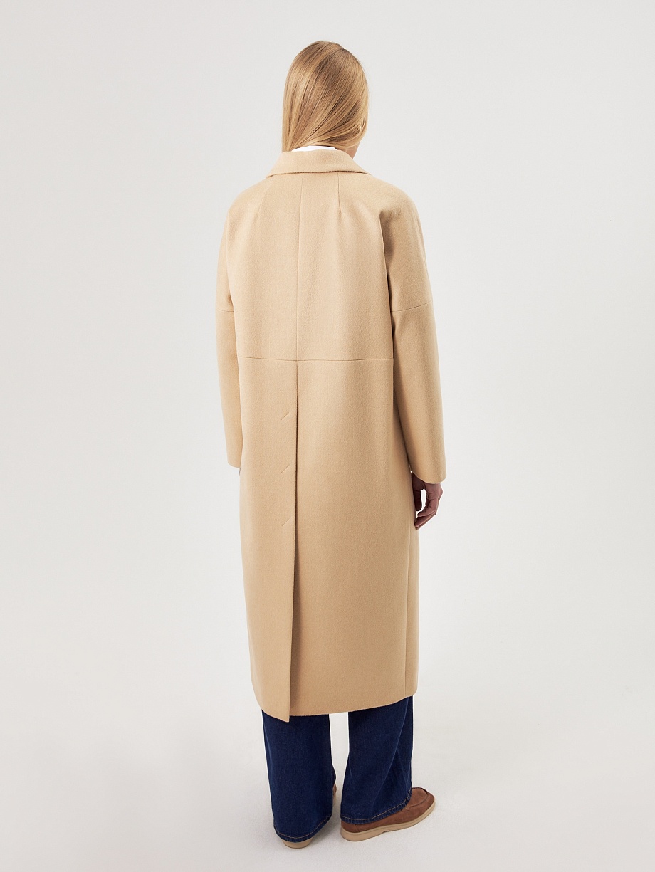 Шерстяное демисезонное пальто с мембраной