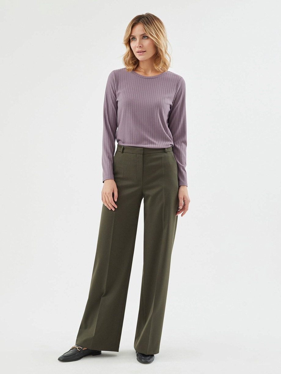 Классические брюки из костюмной ткани с шерстью