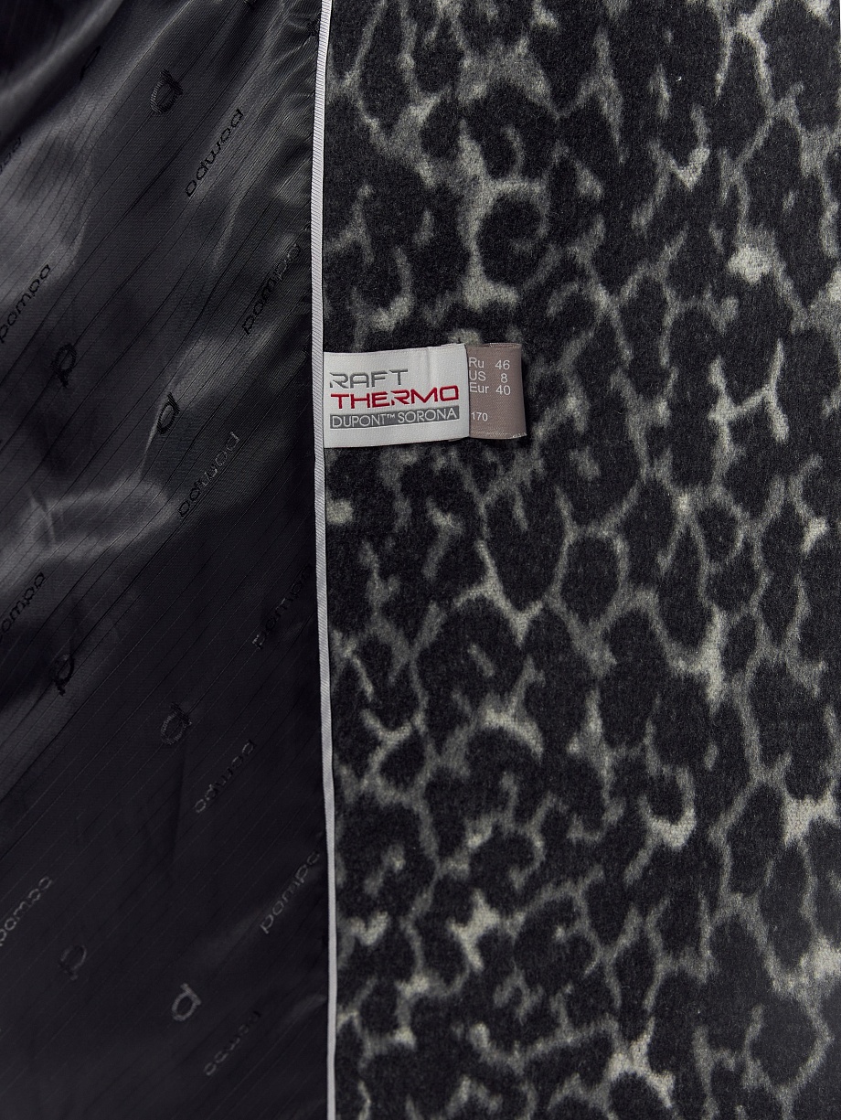 Пальто из шерсти с мембраной и утеплённой спинкой