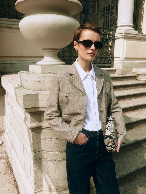 Жакет из фактурной ткани