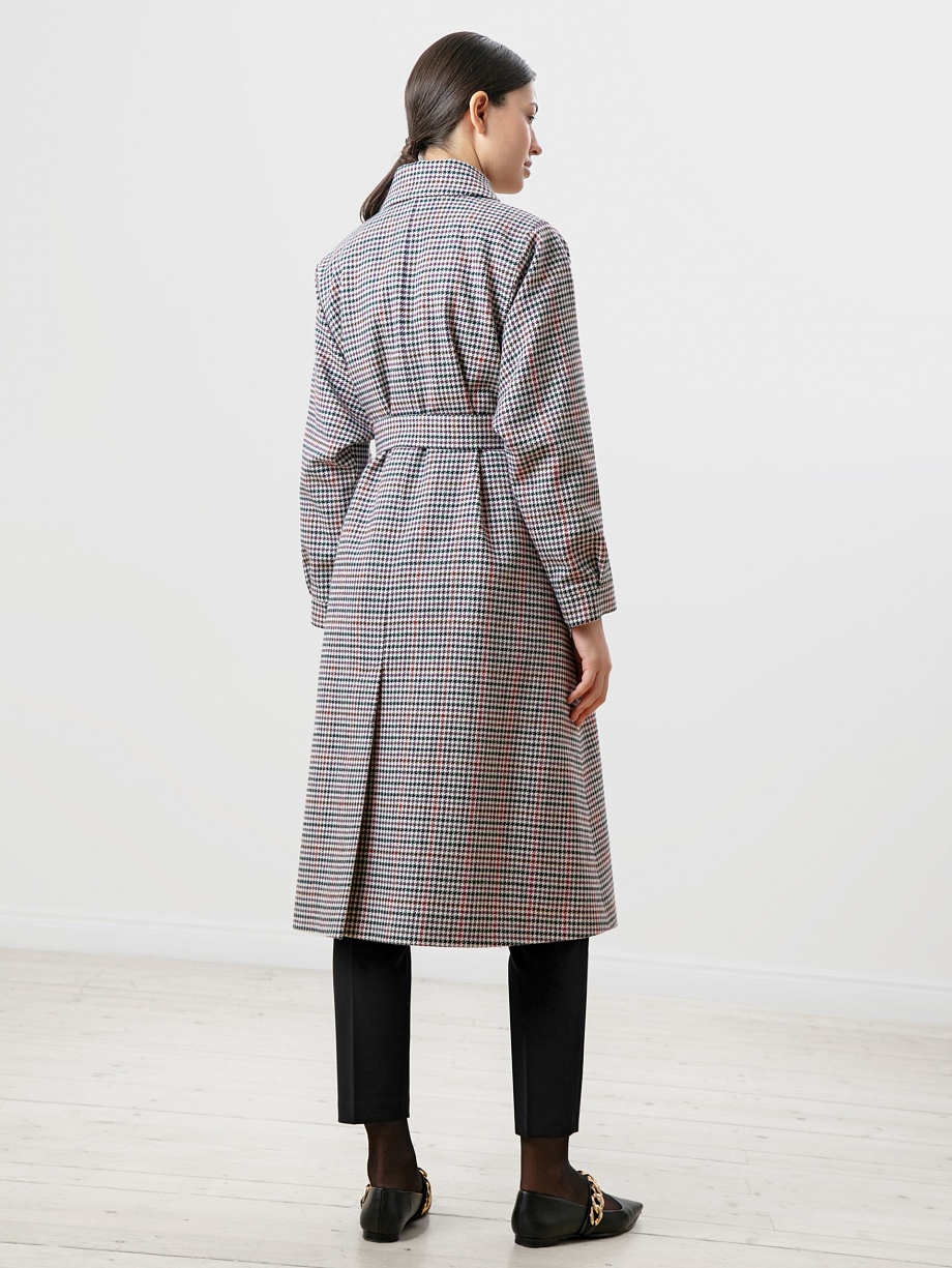 Шерстяное пальто демисезонное с мембраной