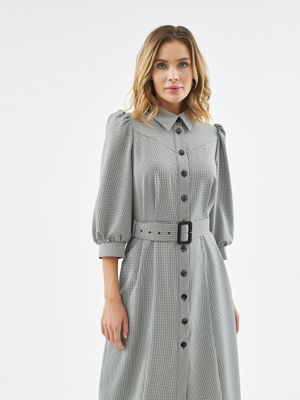 Приталенное платье из костюмной ткани