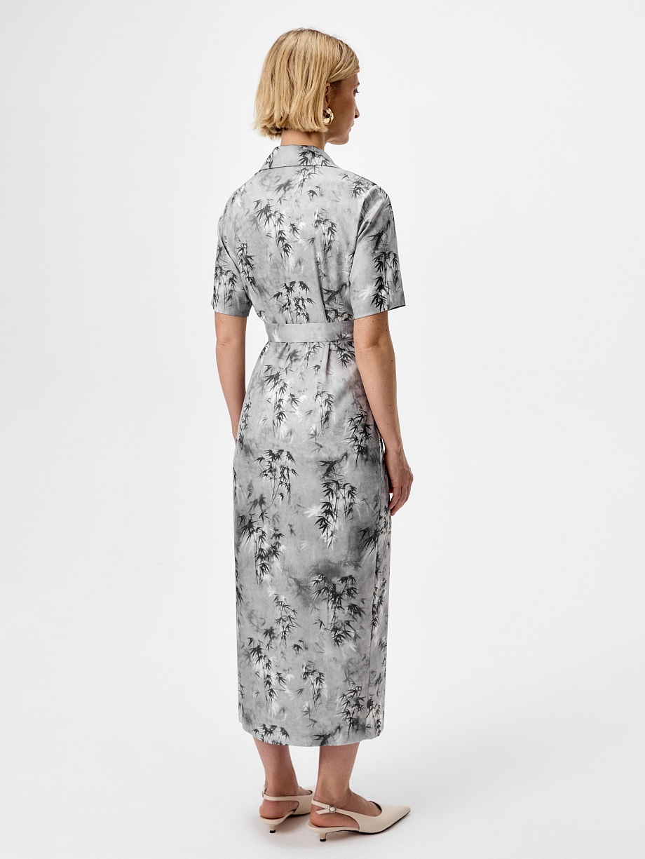 Платье на запах из вискозной атласной ткани