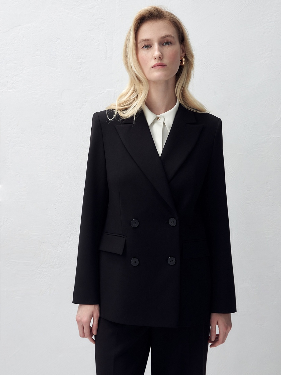 Двубортный жакет из костюмной ткани