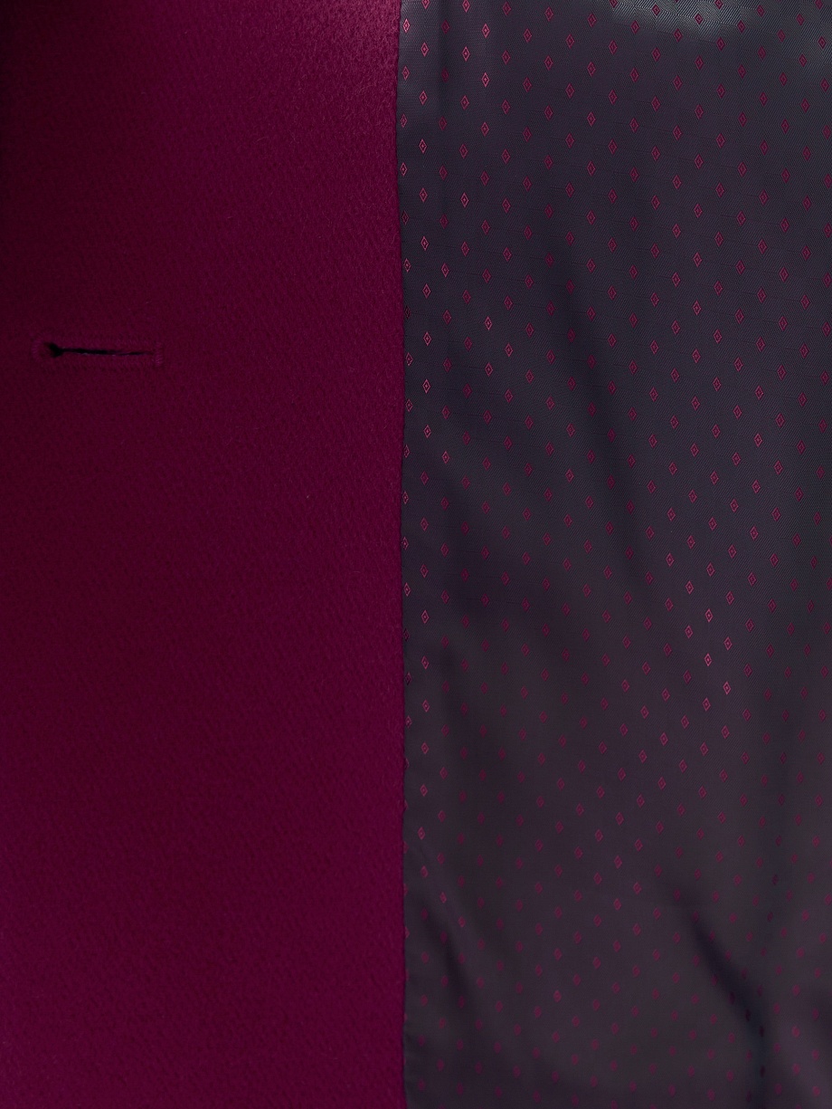 Яркое полупальто из шерсти