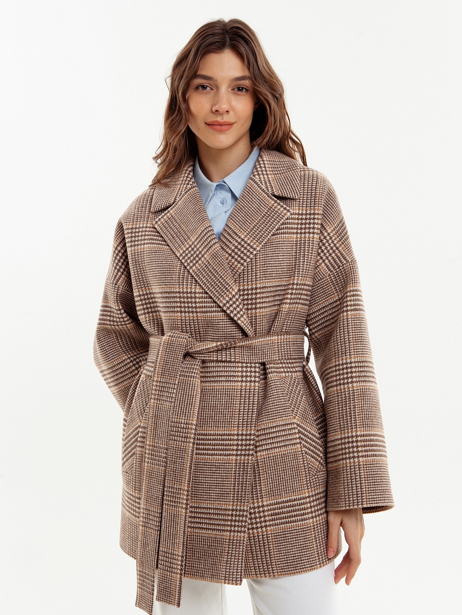 Демисезонное полупальто из шерсти