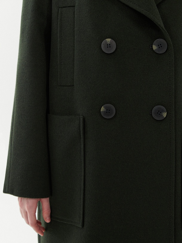 Шерстяное пальто с мембраной и утеплённой спинкой