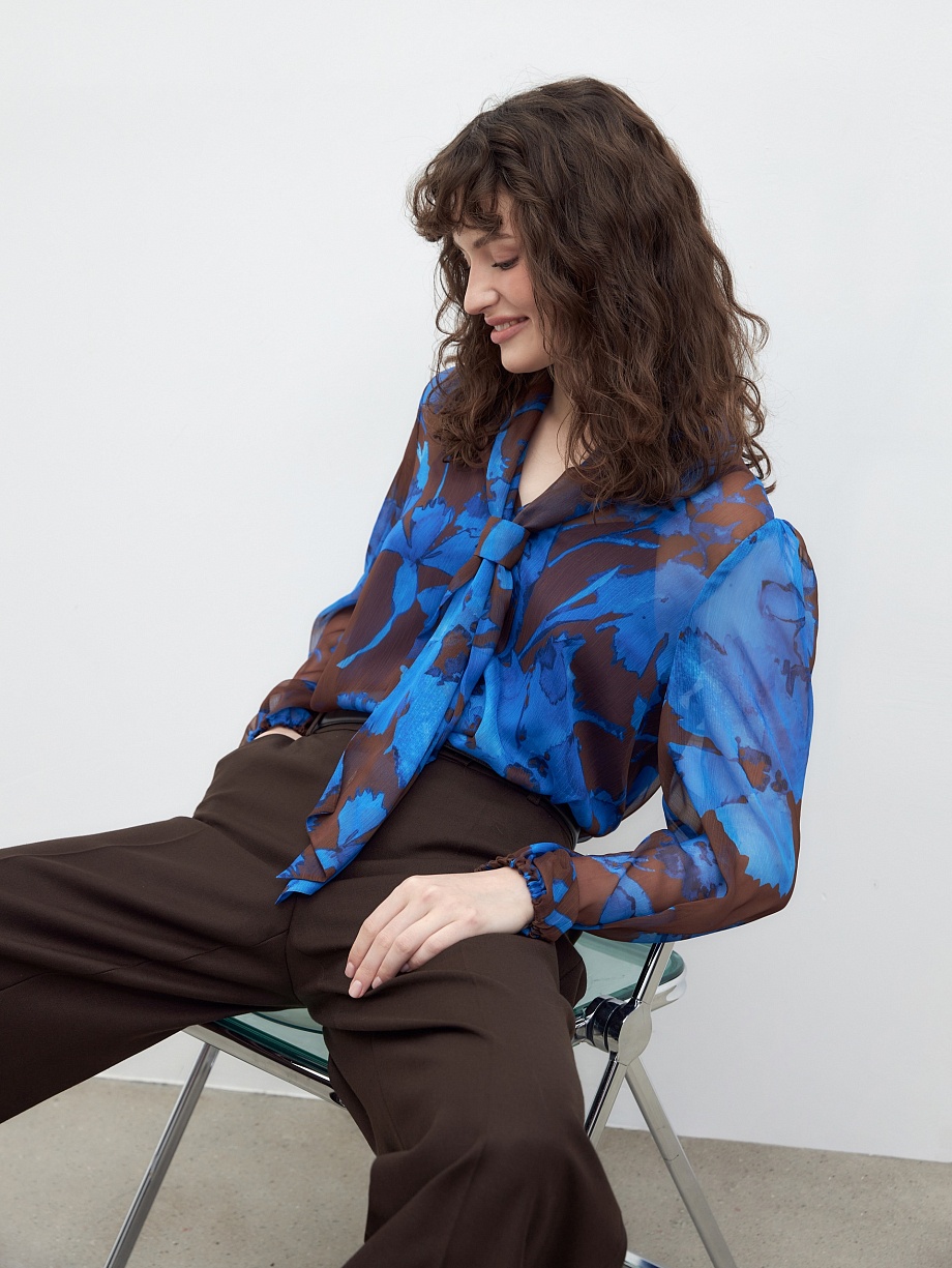 Классические прямые брюки из костюмной ткани с шерстью