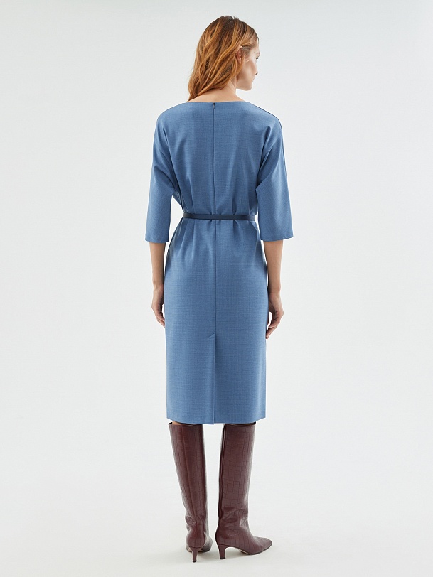 Классическое платье из костюмной шерстяной ткани